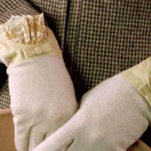 Accessories - Cashmere Gloves Accessories - Cashmere Gloves